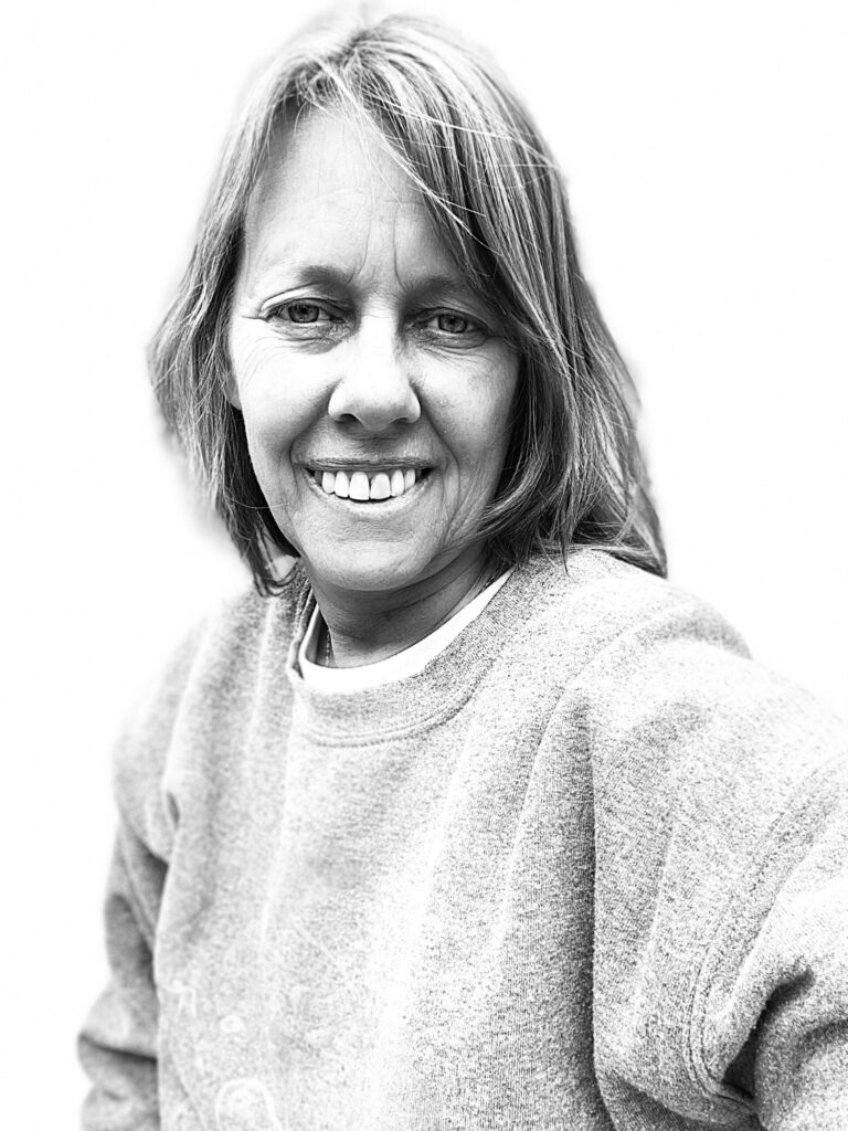 eem profile photo scaled 3 768x1024