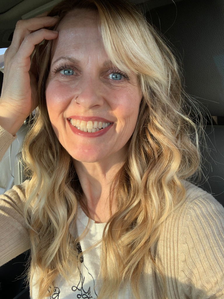 Selfies 1 of 1 2 768x1024